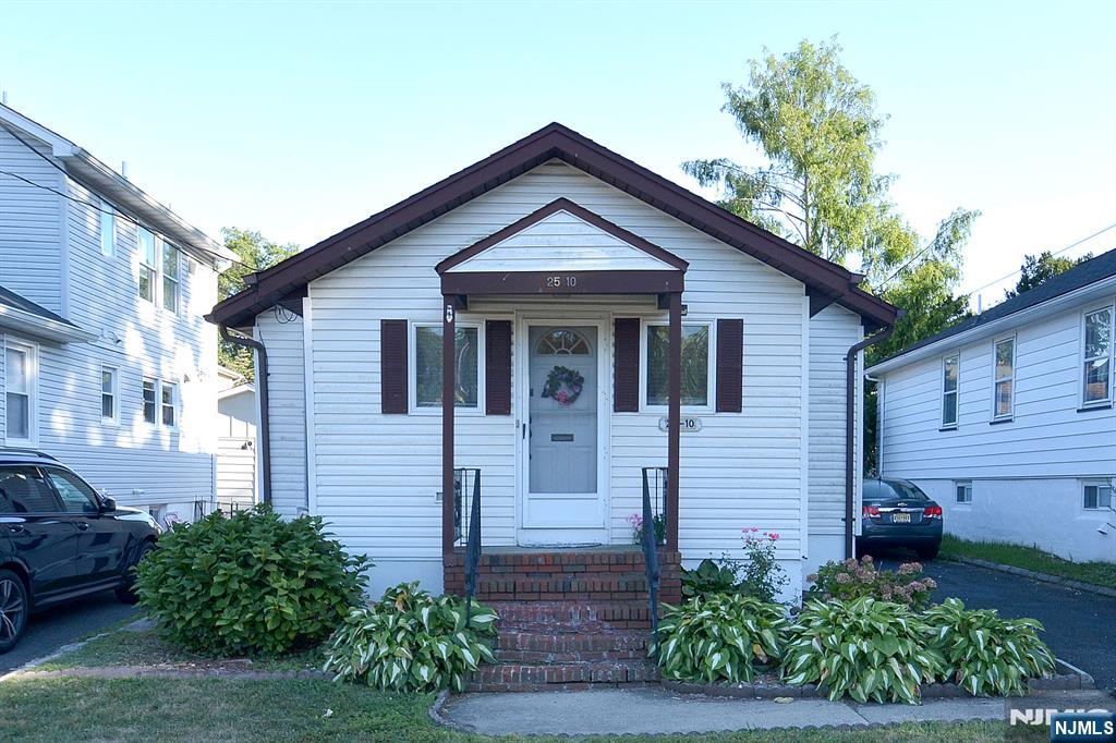 Homes for sale in Fair Lawn, NJ | 25-10 Berdan Ave, Fair Lawn, NJ 07410 | MLS# 25031720