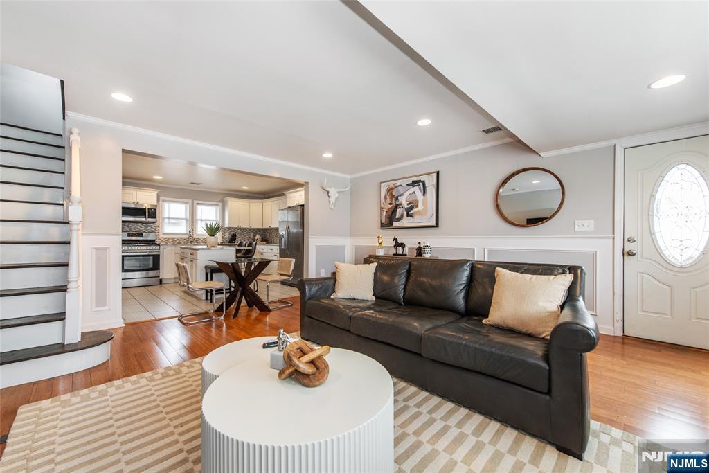 Homes for sale in Clifton, NJ | 9 Peru Rd, Clifton, NJ 07012 | MLS# 25031747