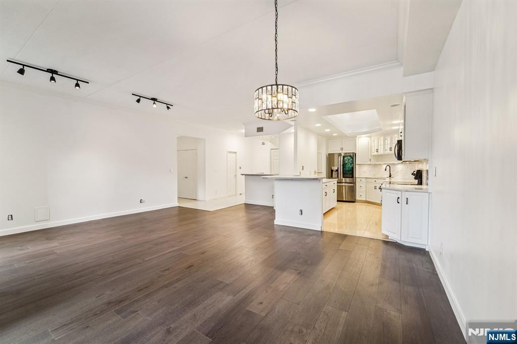 Homes for sale in Edgewater, NJ | 1077 River Rd #TH9, Edgewater, NJ 07020 | MLS# 25031748