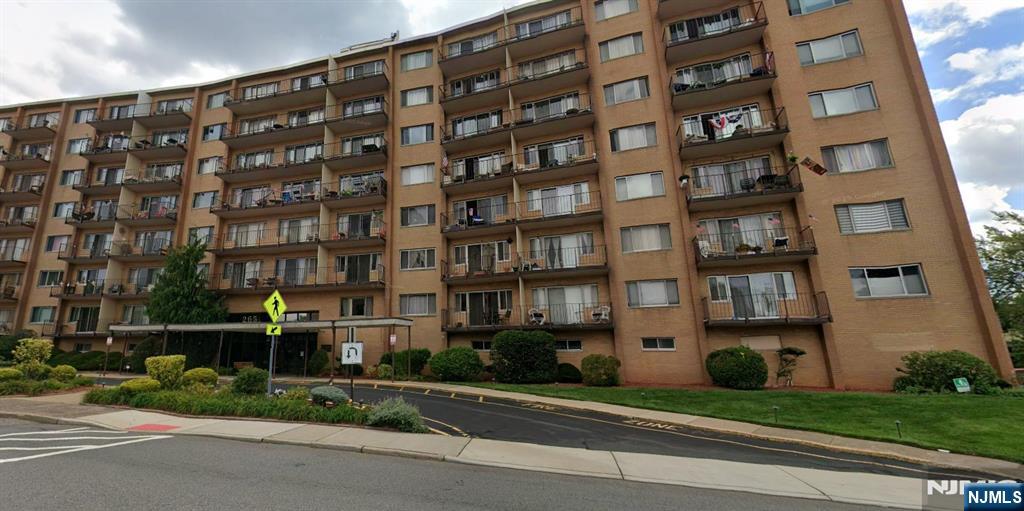 Homes for sale in Ridgefield Park, NJ | 265 Main St #206, Ridgefield Park, NJ 07660 | MLS# 25031765