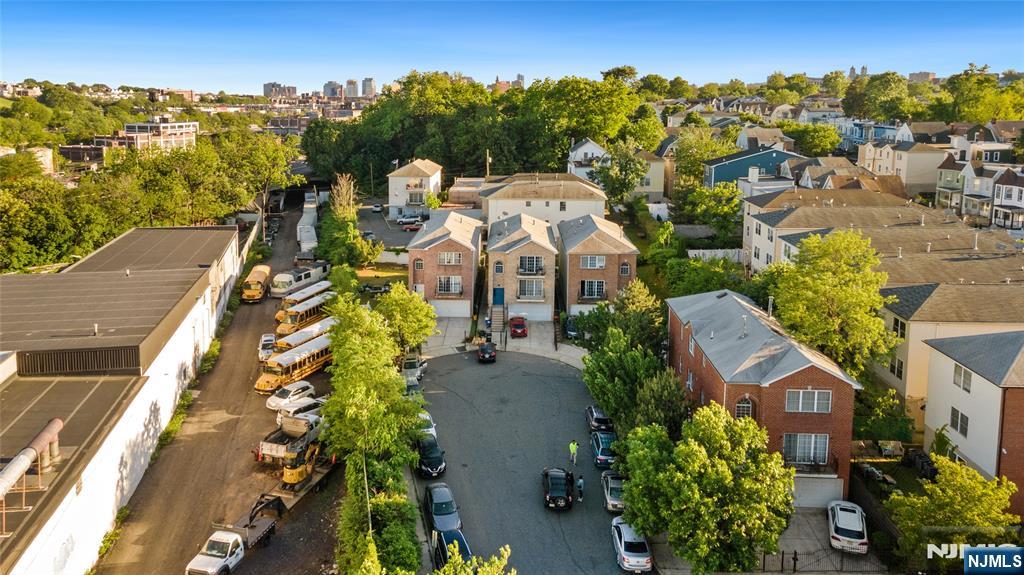 Homes for sale in Newark, NJ | 14 Seabury Ct, Newark, NJ 07104 | MLS# 25031778