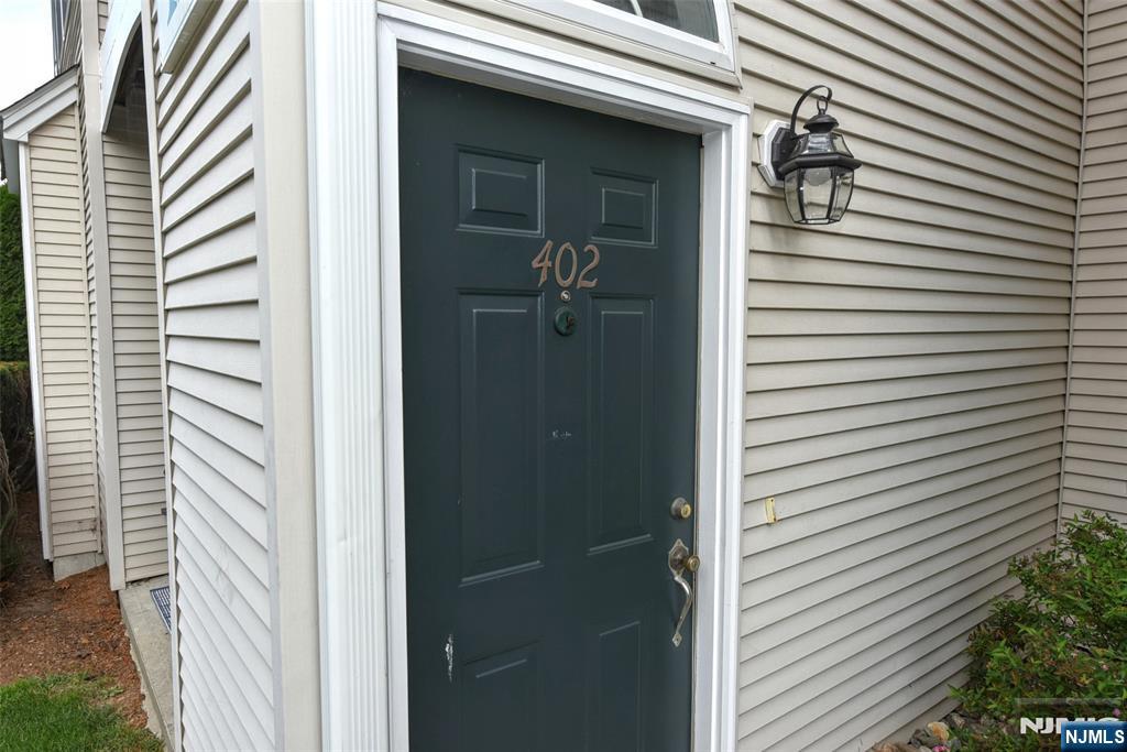 Homes for sale in Butler Borough, NJ | 402 Cambridge Dr, Butler Borough, NJ 07405 | MLS# 25031816