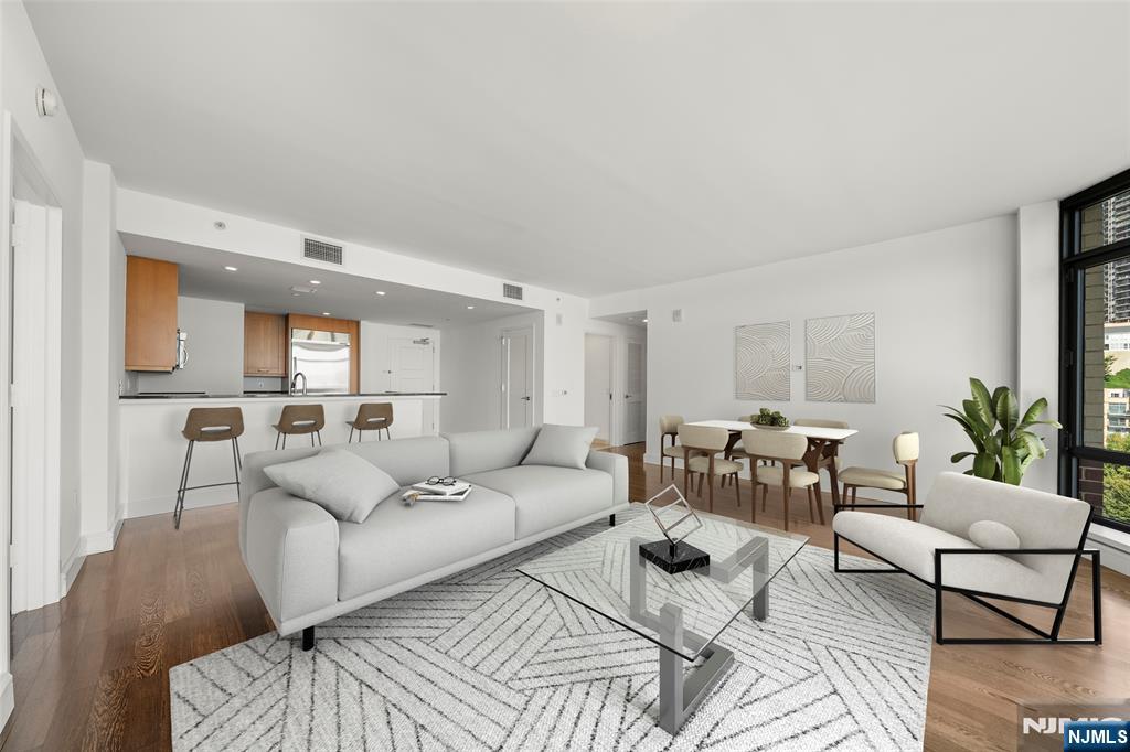 Homes for sale in North Bergen, NJ | 8100 River Rd #815, North Bergen, NJ 07047 | MLS# 25031824