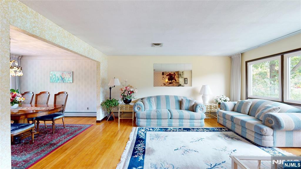 Homes for sale in Montville Township, NJ | 3 Toby Ter, Montville Township, NJ 07082 | MLS# 25031834