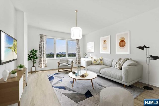 $475,000 Condo