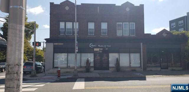 402 Broad Avenue, Palisades Park, NJ, 07650