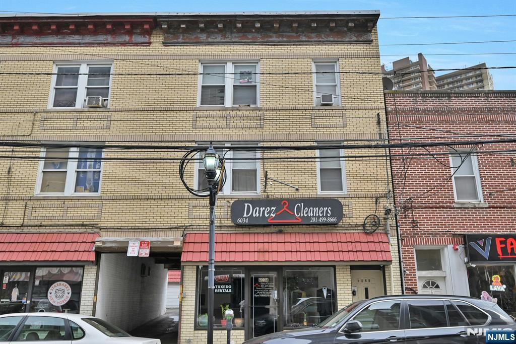 Homes for sale in West New York, NJ | 6034 Park Ave, West New York, NJ 07093 | MLS# 25032122