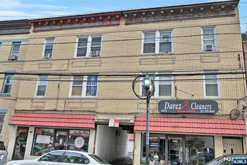 Homes for sale in West New York, NJ | 6034 Park Ave, West New York, NJ 07093 | MLS# 25032122