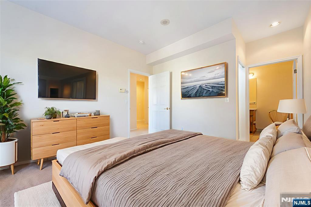 Homes for sale in West Milford, NJ | 9302 Richmond Rd, West Milford, NJ 07480 | MLS# 25032137