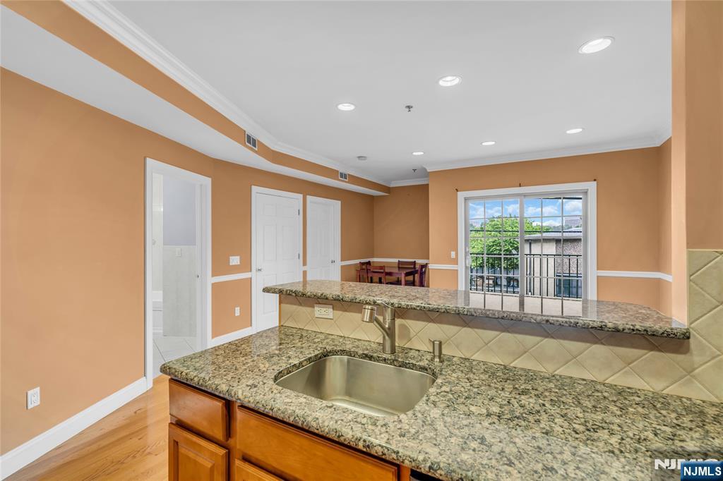 Homes for sale in Newark, NJ | 30 Austin St #301, Newark, NJ 07114 | MLS# 25032192