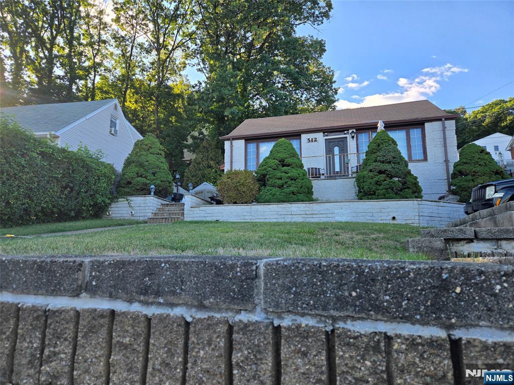 Homes for sale in Haledon, NJ | 512 Preakness Ave, Haledon, NJ 07508 | MLS# 25032329