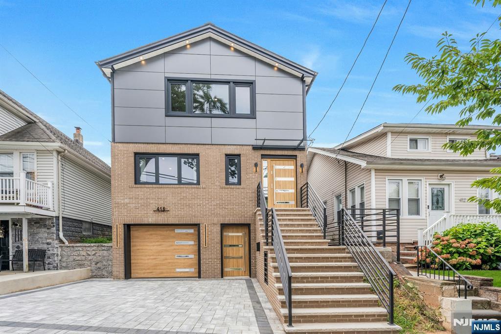 Homes for sale in Lyndhurst, NJ | 416 Kingsland Ave, Lyndhurst, NJ 07071 | MLS# 25032439