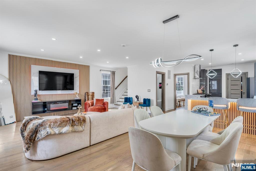 Homes for sale in Lyndhurst, NJ | 416 Kingsland Ave, Lyndhurst, NJ 07071 | MLS# 25032439