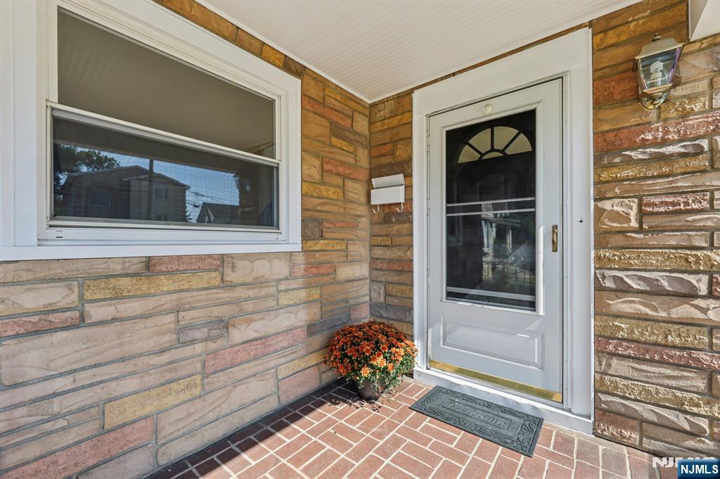 Homes for sale in Lyndhurst, NJ | 59 Kearney St, Lyndhurst, NJ 07071 | MLS# 25032440