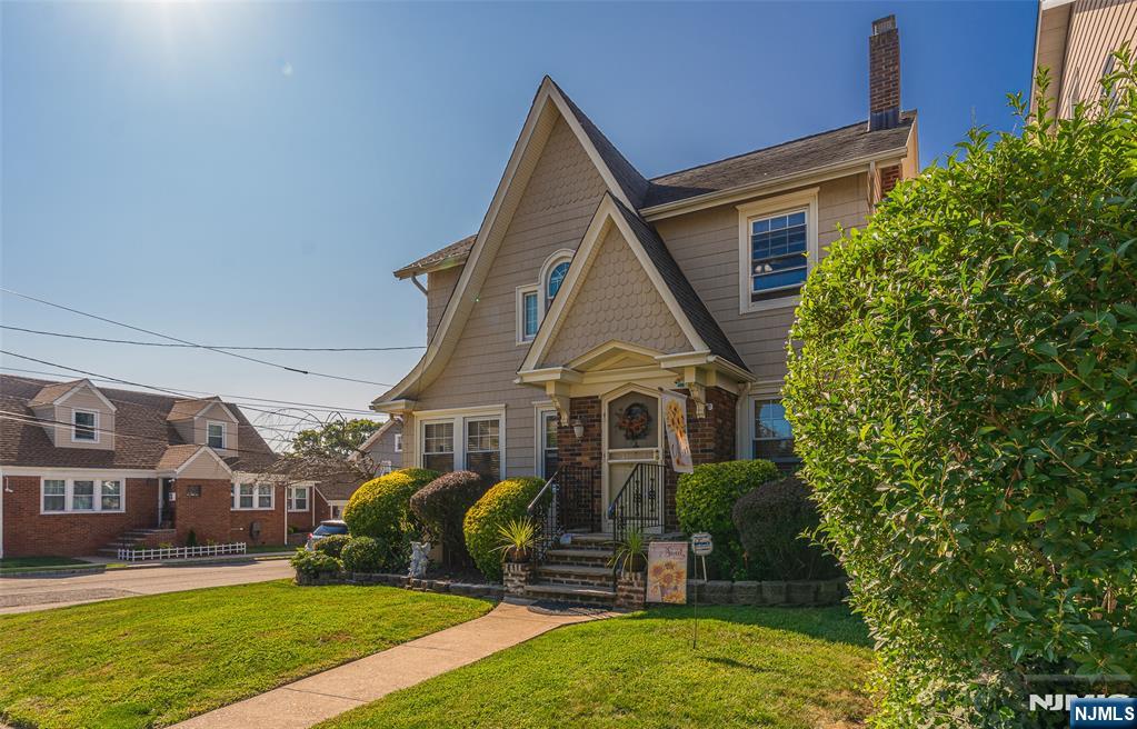 Homes for sale in Belleville, NJ | 217 Malone Ave, Belleville, NJ 07109 | MLS# 25032446