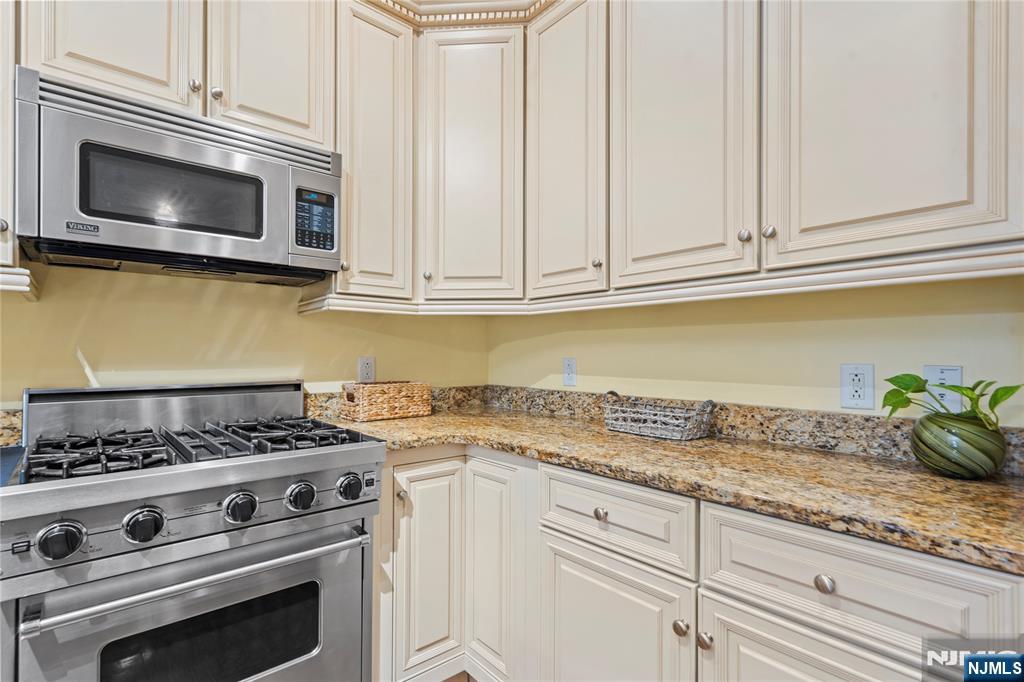 Homes for sale in Jersey City, NJ | 7400 River Rd #120, Jersey City, NJ 07047 | MLS# 25032481