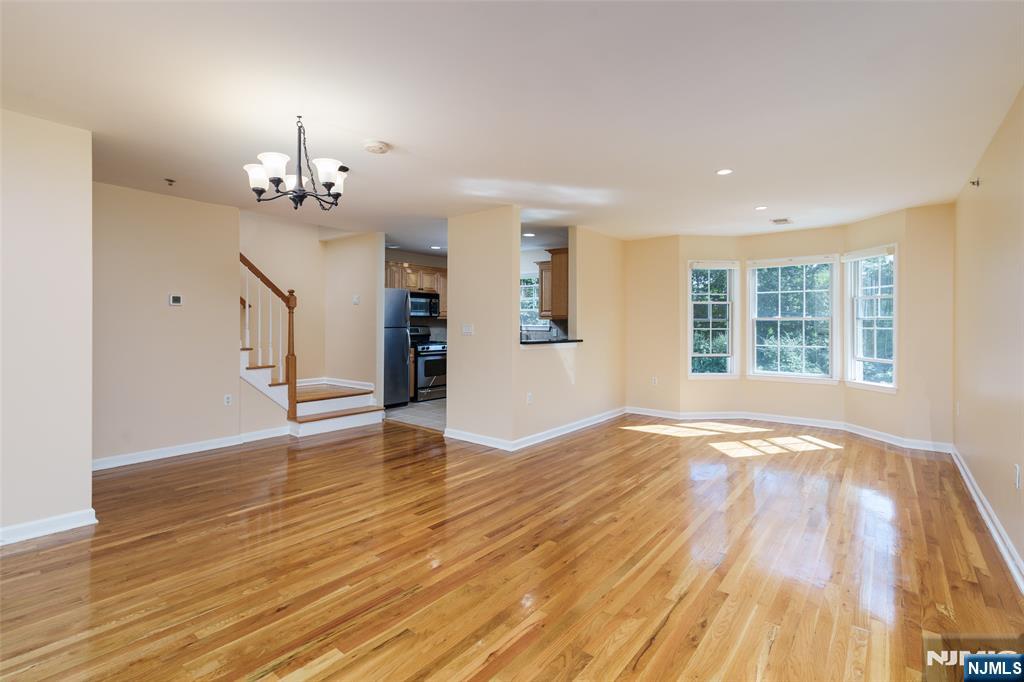 Homes for sale in Pompton Lakes, NJ | 30 Federal Hill Rd #17, Pompton Lakes, NJ 07442 | MLS# 25032578