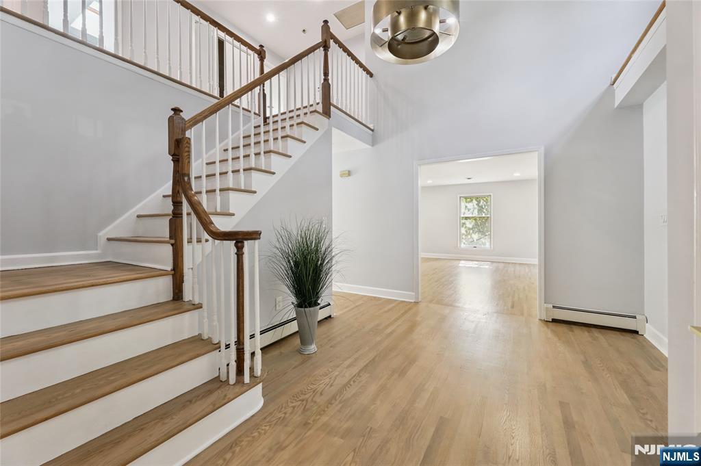 Homes for sale in Closter, NJ | 25 Fairview Ave, Closter, NJ 07624 | MLS# 25032646