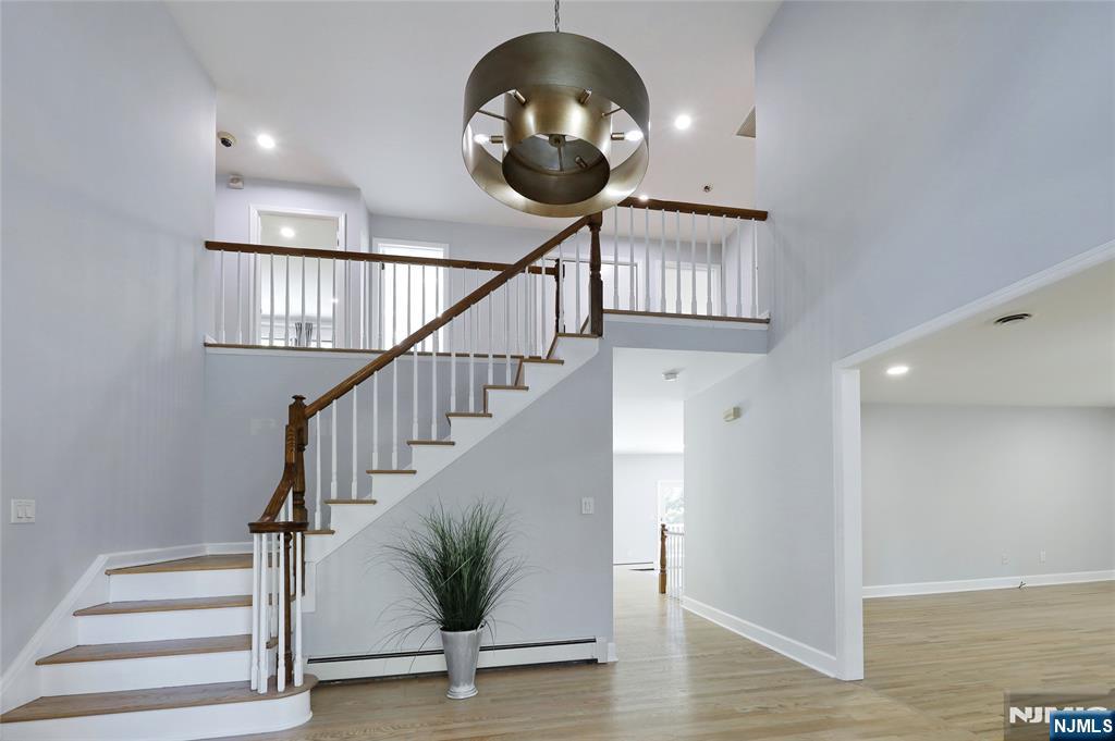 Homes for sale in Closter, NJ | 25 Fairview Ave, Closter, NJ 07624 | MLS# 25032646