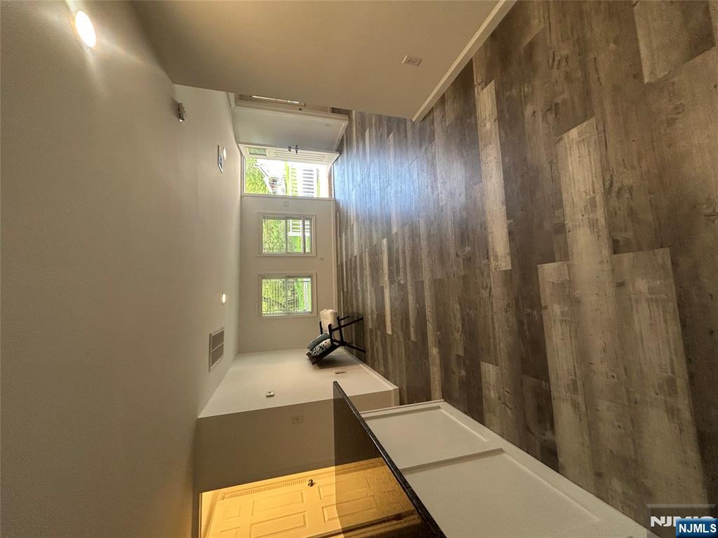 Homes for sale in Hampton, NJ | 17 Eastbrook Ln, Hampton, NJ 07860 | MLS# 25032667