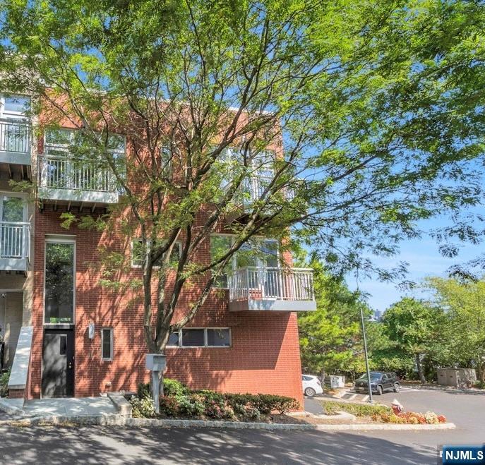 $1,799,000 Townhouse