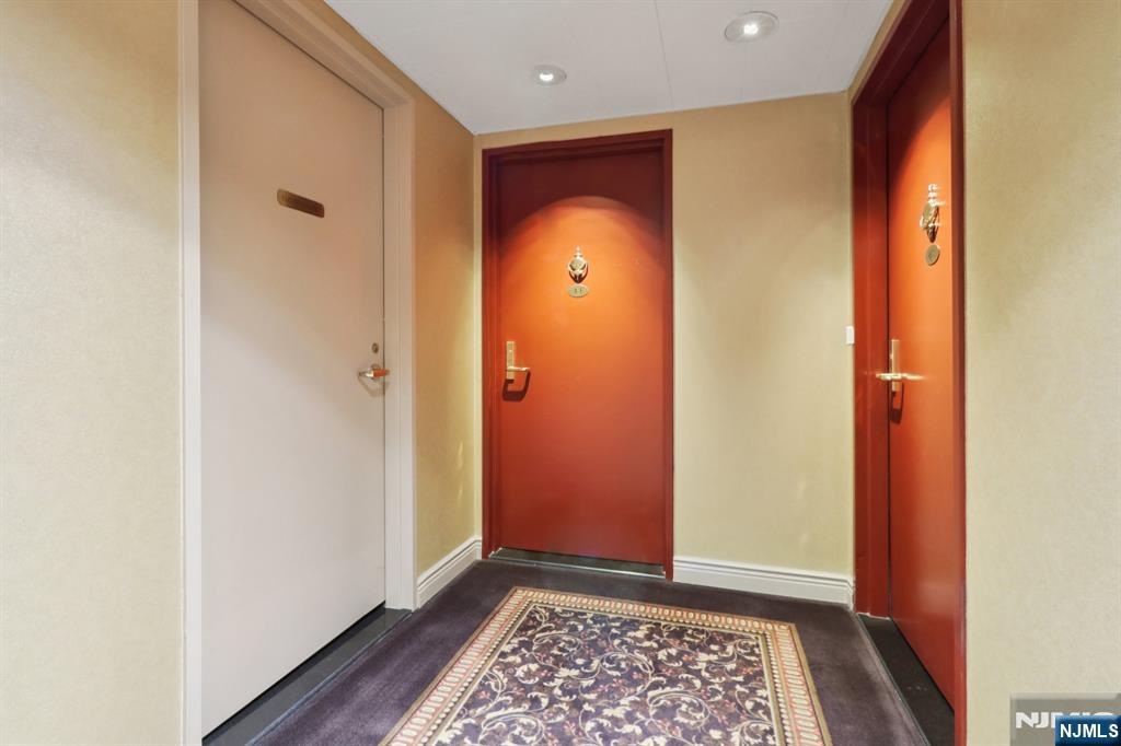 Homes for sale in Fort Lee, NJ | 900 Palisade Ave #4J, Fort Lee, NJ 07024 | MLS# 25032818