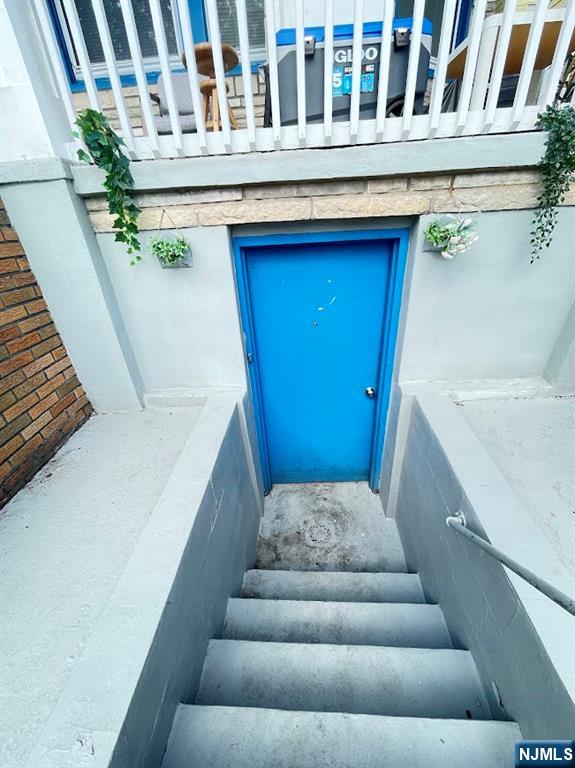 Homes for sale in Newark, NJ | 564 Broadway, Newark, NJ 07104 | MLS# 25032853