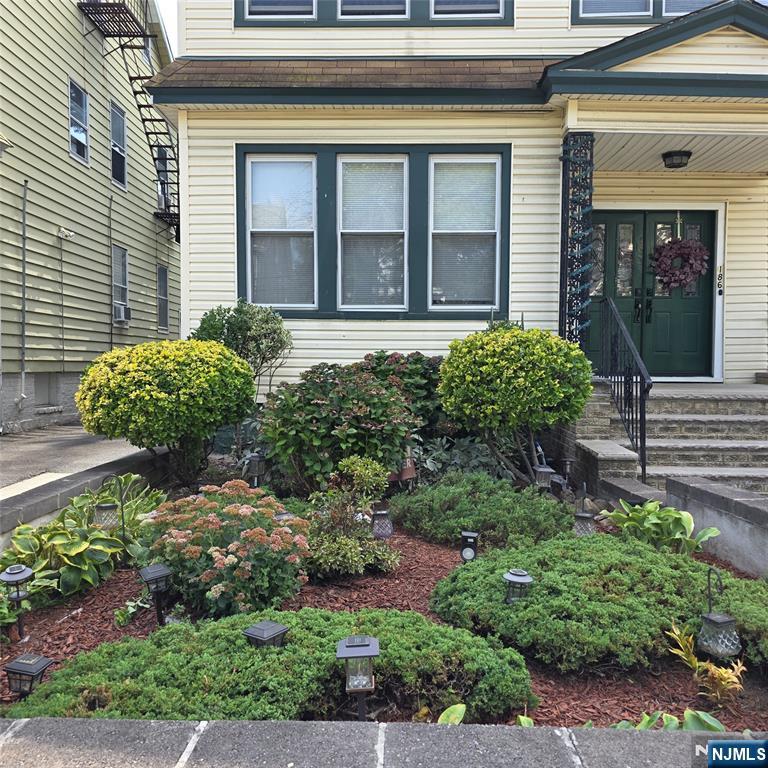 Homes for sale in Newark, NJ | 186 Scheerer Ave, Newark, NJ 07112 | MLS# 25032866