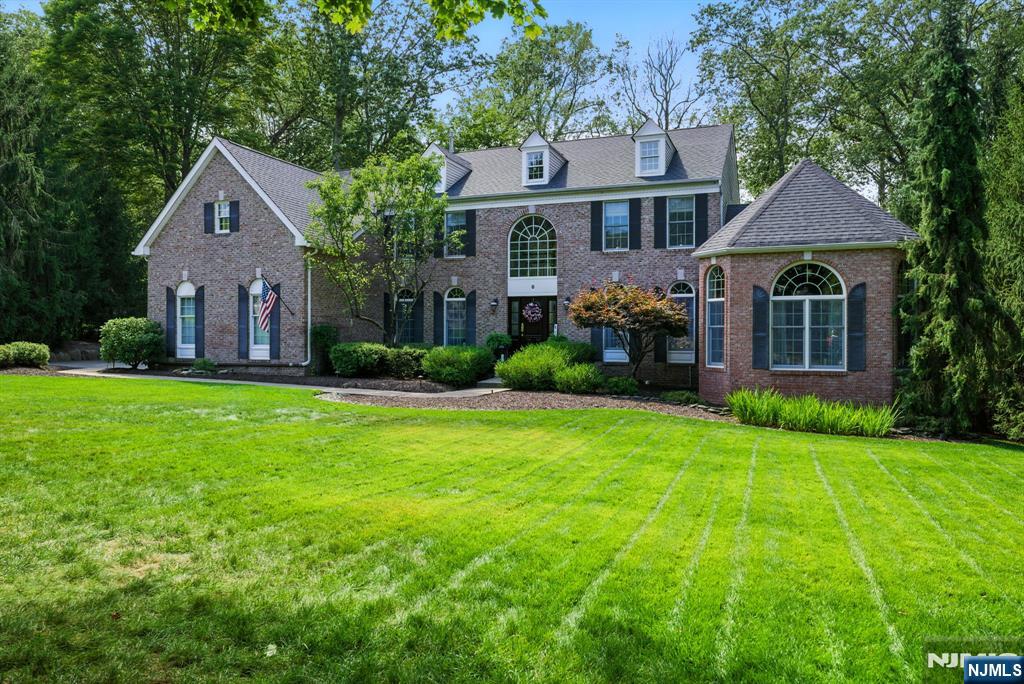 Homes for sale in Denville Township, NJ | 6 Knoll Top Ct, Denville Township, NJ 07834 | MLS# 25032883