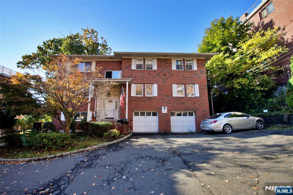 $550,000 Condo