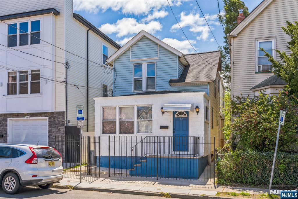 $389,000 Colonial