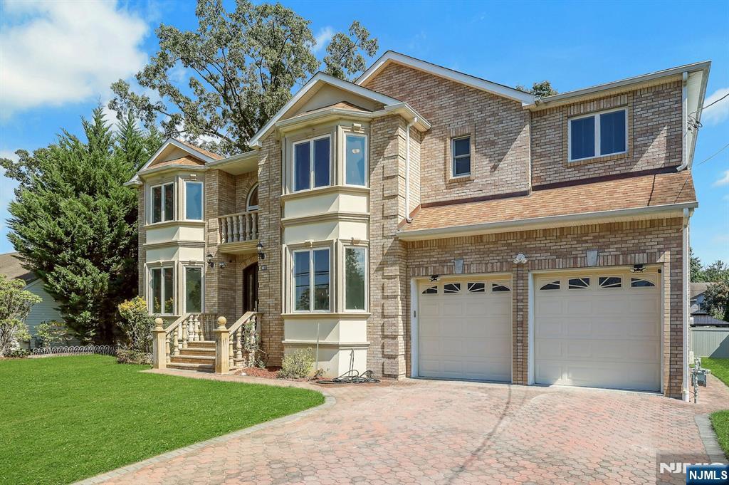 Homes for sale in New Milford, NJ | 627 Concord St, New Milford, NJ 07646 | MLS# 25033015