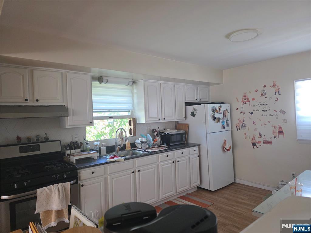 Homes for sale in Palisades Park, NJ | 235 Grantwood Blvd, Palisades Park, NJ 07650 | MLS# 25033021