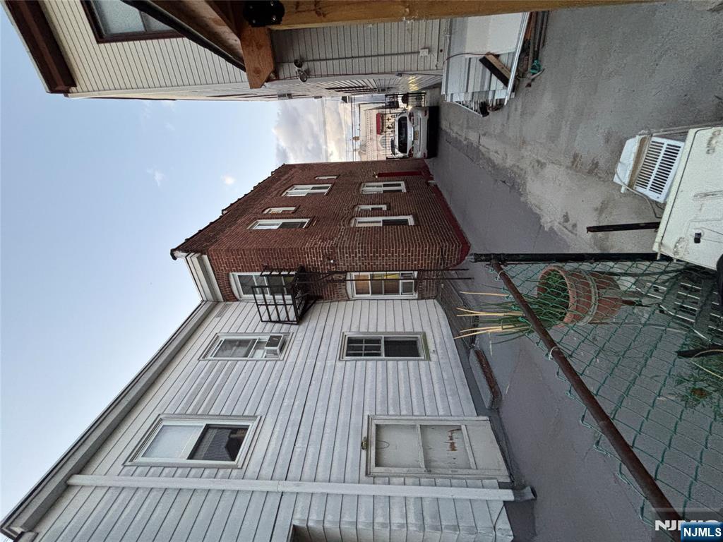 Homes for sale in Newark, NJ | 108 Davenport Ave, Newark, NJ 07107 | MLS# 25033113