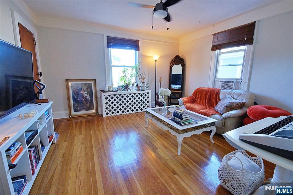 Homes for sale in Cliffside Park, NJ | 458 Shannon Pl, Cliffside Park, NJ 07010 | MLS# 25033189