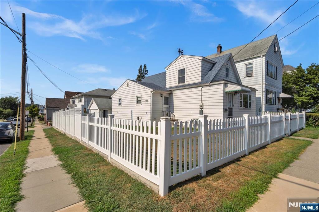 Homes for sale in Garfield, NJ | 389 Semel Ave, Garfield, NJ 07026 | MLS# 25033249