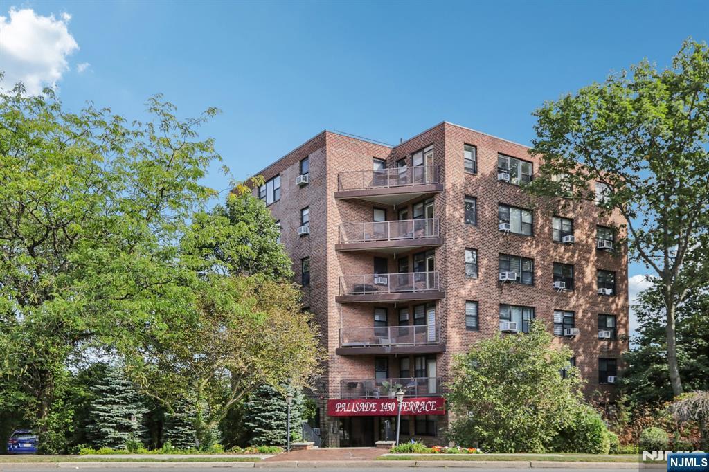$310,000 Condo