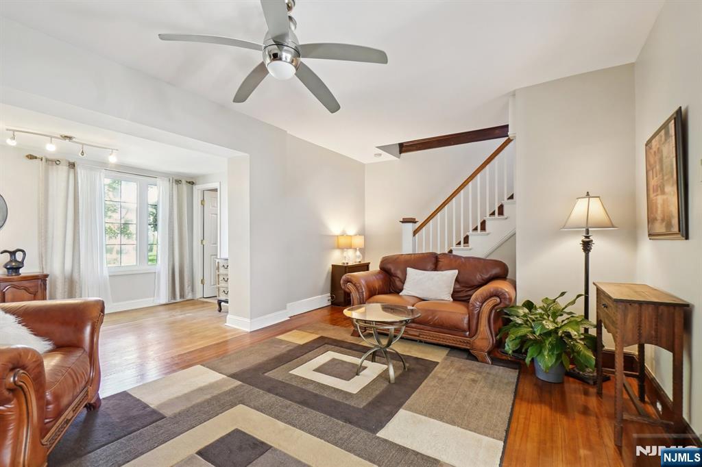 Homes for sale in Livingston, NJ | 6 Swan Rd, Livingston, NJ 07039 | MLS# 25033286