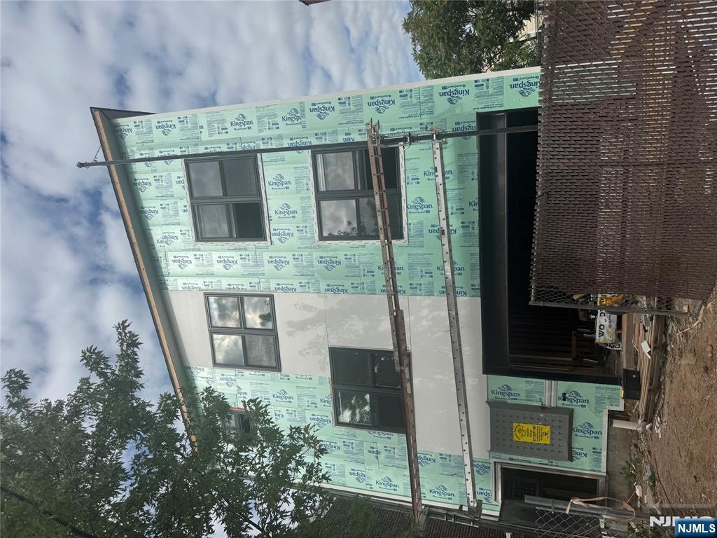 Homes for sale in Irvington, NJ | 181 Munn Ave, Irvington, NJ 07111 | MLS# 25033303