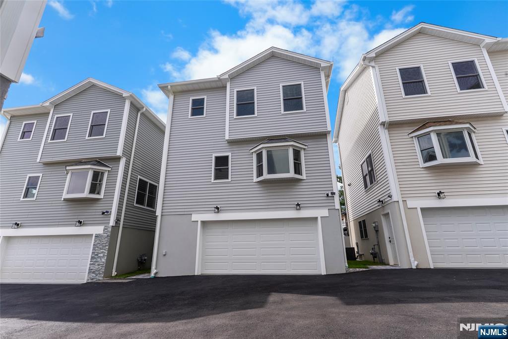 Homes for sale in Paterson, NJ | 182b E 25th St, Paterson, NJ 07514 | MLS# 25033318