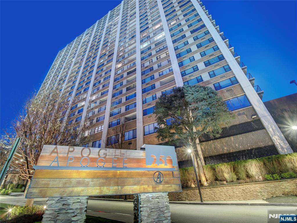 Homes for sale in Cliffside Park, NJ | 250 Gorge #27i, Cliffside Park, NJ 07010 | MLS# 25033336