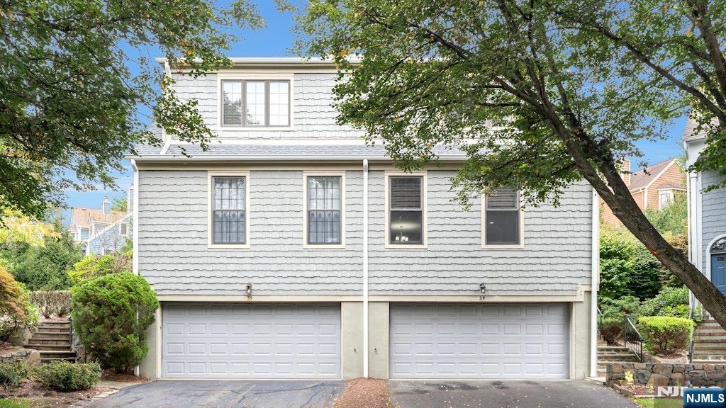 $565,000 Duplex