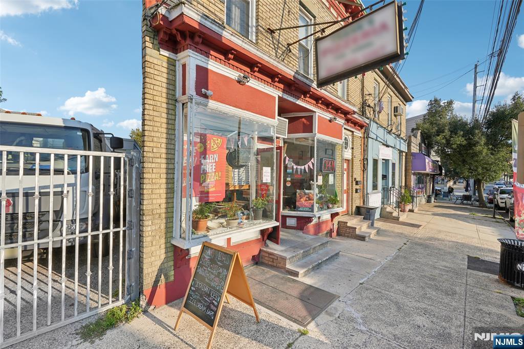 Homes for sale in North Bergen, NJ | 4410 Bergen Turnpike, North Bergen, NJ 07047 | MLS# 25033394