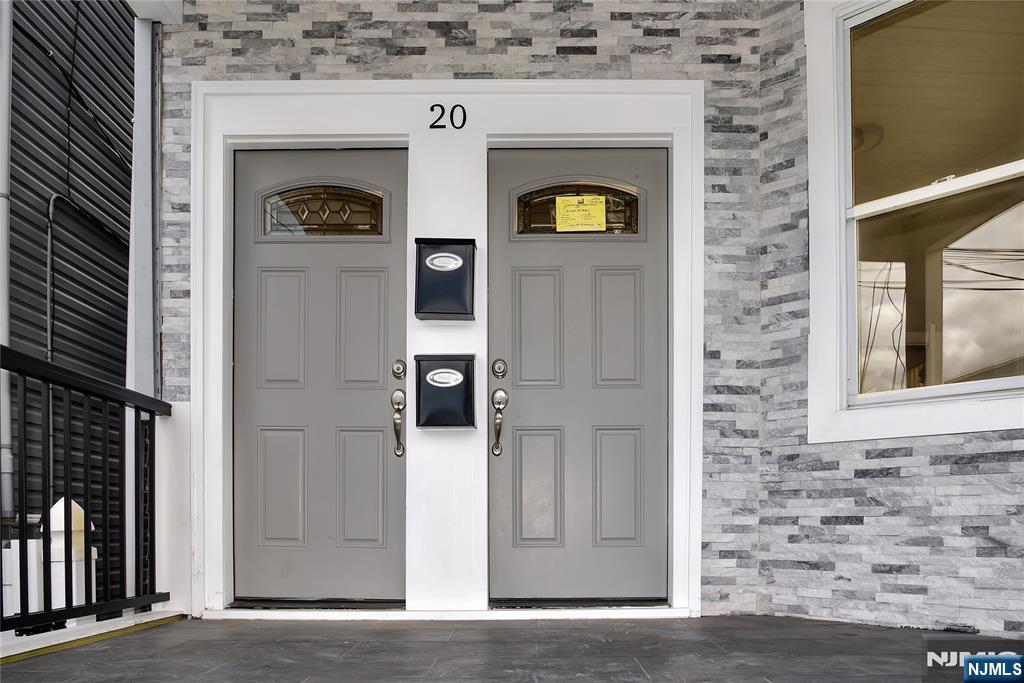 Homes for sale in Bayonne, NJ | 20 W 49th St, Bayonne, NJ 07002 | MLS# 25033397