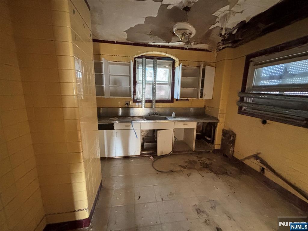 Homes for sale in East Orange, NJ | 37 Wayne Ave, East Orange, NJ 07018 | MLS# 25033409