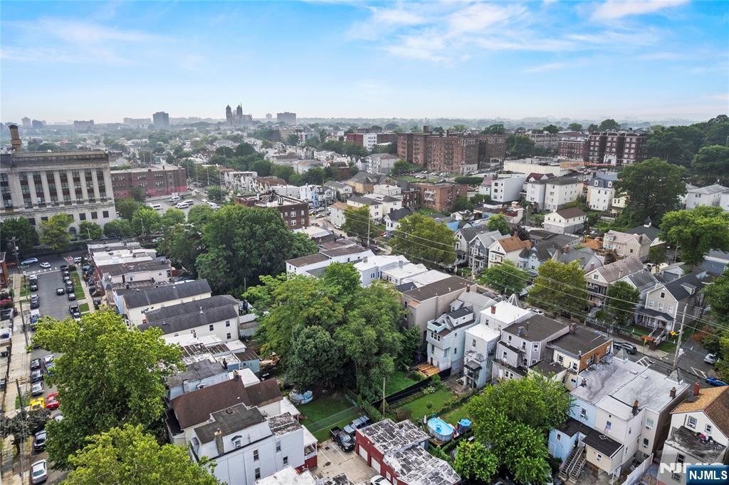 Homes for sale in Newark, NJ | 42 Wakeman Ave, Newark, NJ 07104 | MLS# 25033456