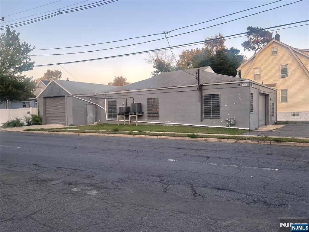 183 Boulevard, Hasbrouck Heights, NJ, 07604