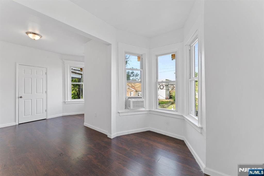 Homes for sale in Newark, NJ | 595 15Th Ave, Newark, NJ 07103 | MLS# 25033503