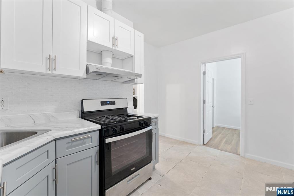 Homes for sale in Newark, NJ | 595 15Th Ave, Newark, NJ 07103 | MLS# 25033503