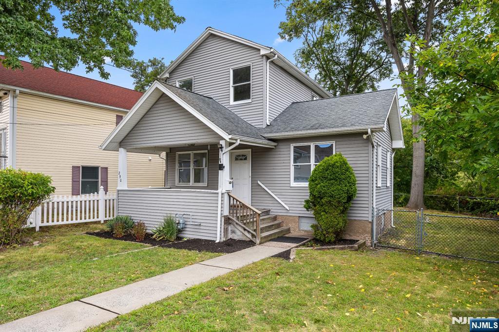 Homes for sale in Little Falls, NJ | 250 Woodcliff Ave, Little Falls, NJ 07424 | MLS# 25033562